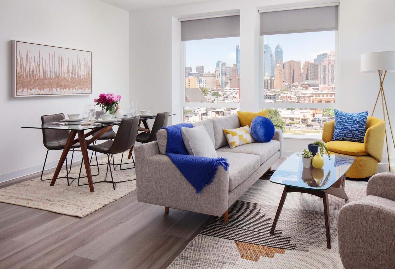 Living room with dining table